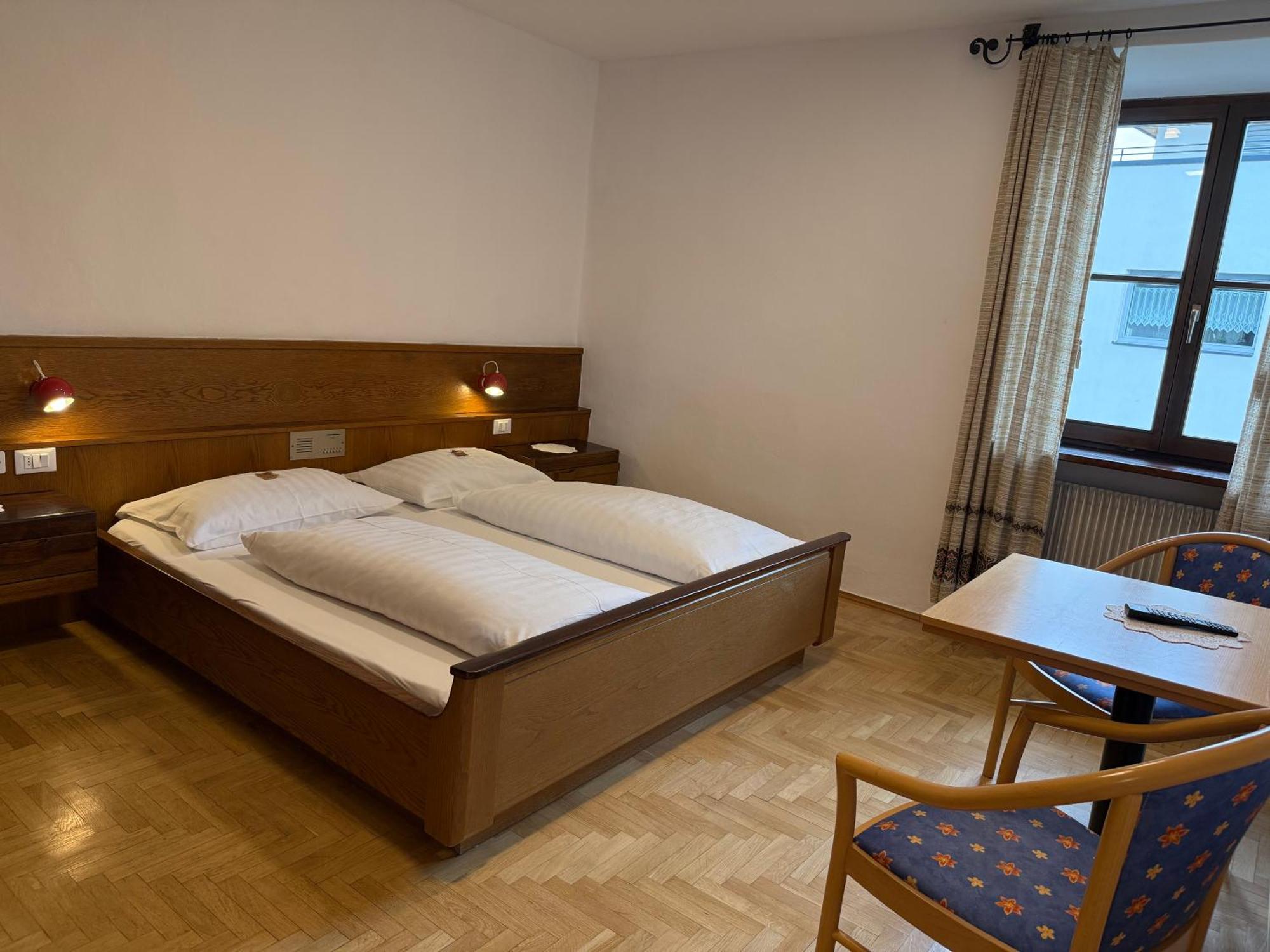 Gasthof Goldenes Lamm Vahrn Szoba fotó