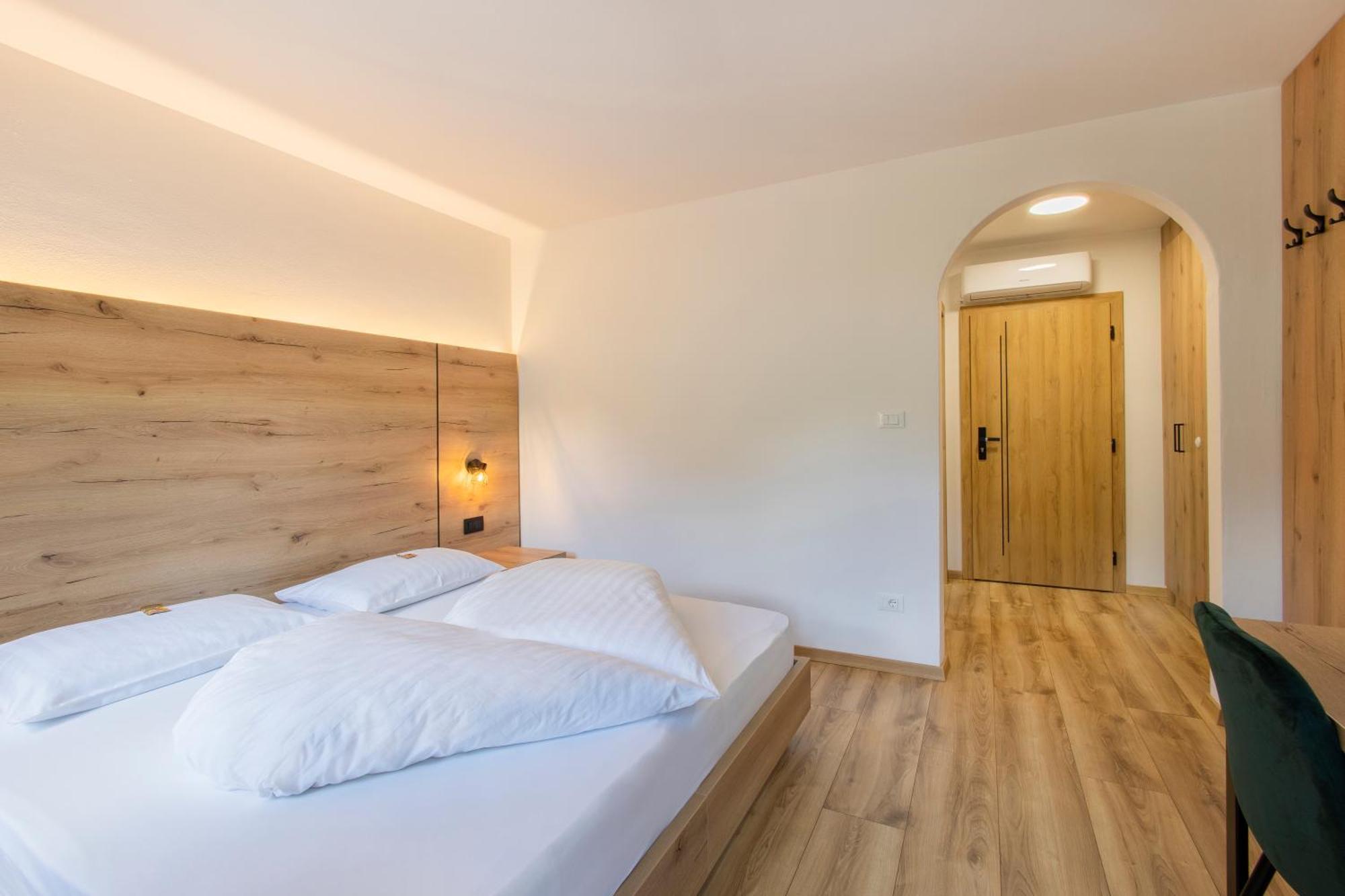 Gasthof Goldenes Lamm Vahrn Kültér fotó
